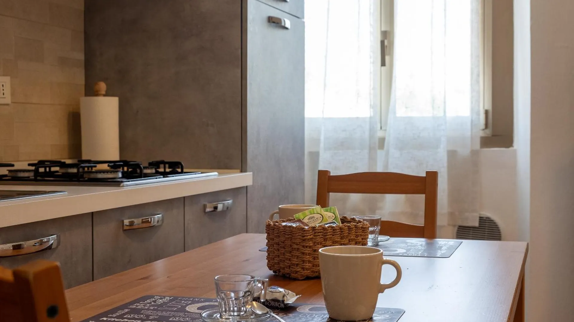 Exclusive Apartment Sansiro 5Minuti - Wifi Free Milano Italia