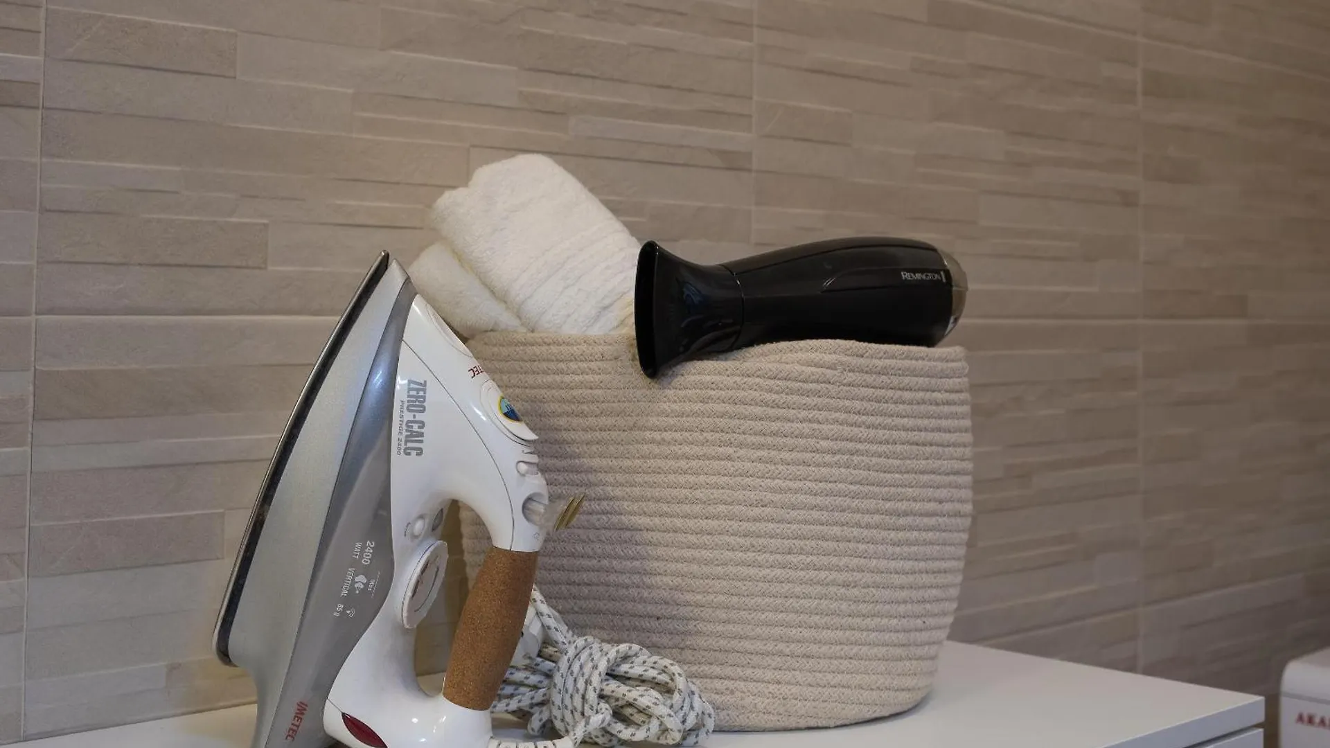 Exclusive Apartment Sansiro 5Minuti - Wifi Free Milano 0*,