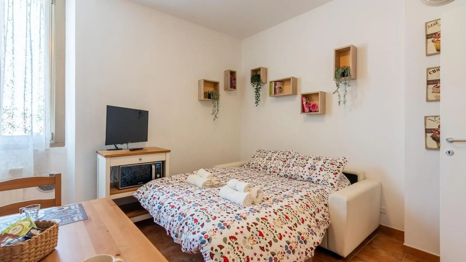 Exclusive Apartment Sansiro 5Minuti - Wifi Free ミラノ 0*,  イタリア